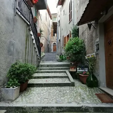 Il Piccolo Rifugio Al Colle * Terni